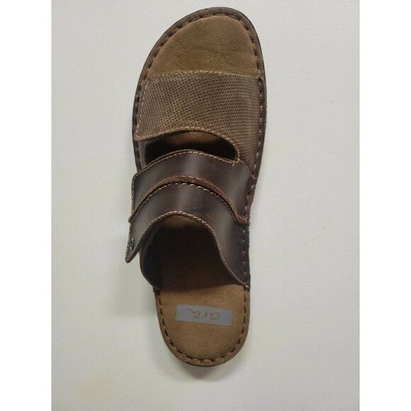 Sandals_&_Flip_Flops